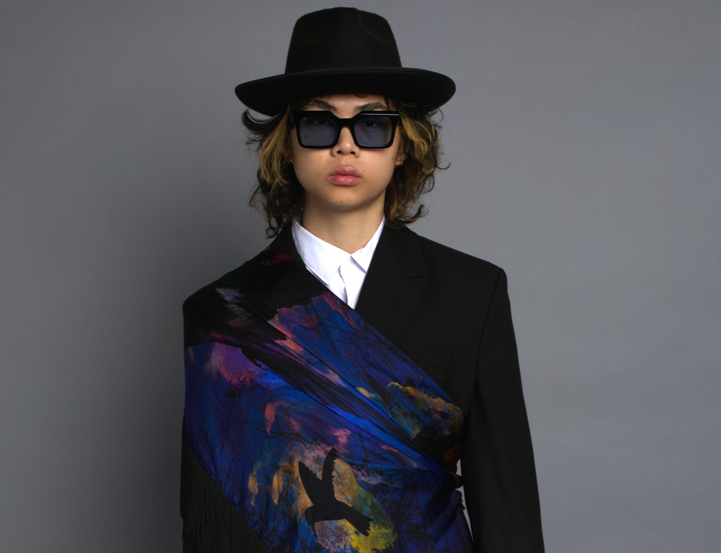YUKI SUNGLASSES BLACK - BLUE