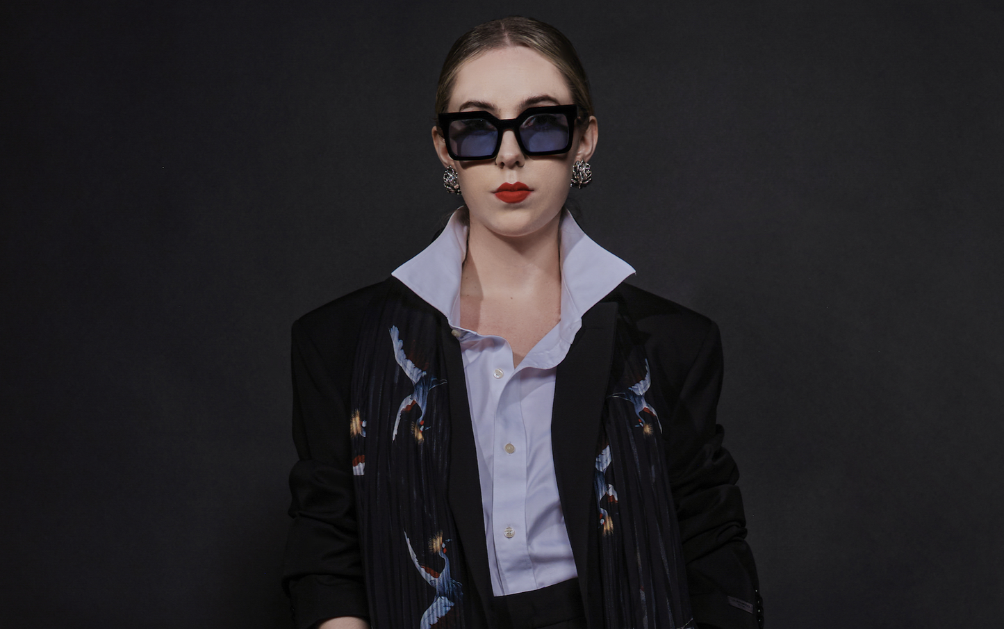 YUKI SUNGLASSES BLACK - BLUE