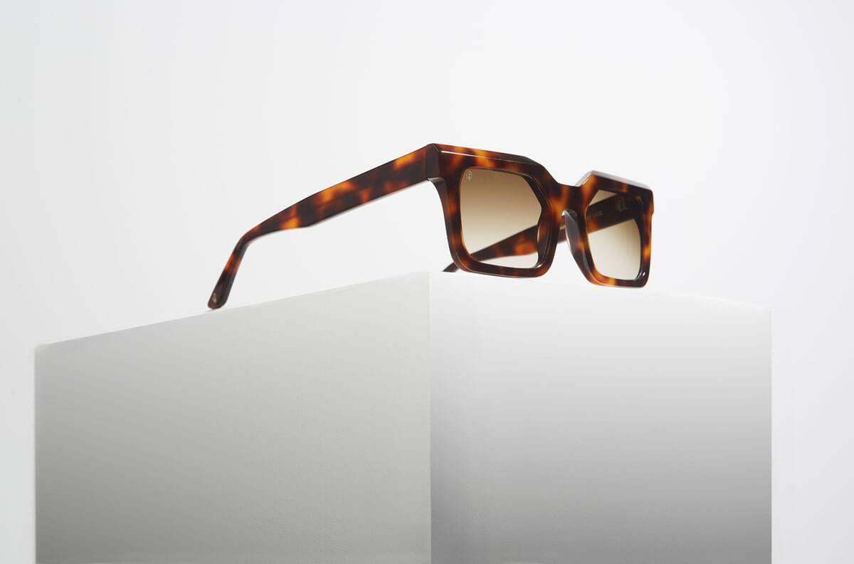 YUKI SUNGLASSES - CLASSIC HAVANA