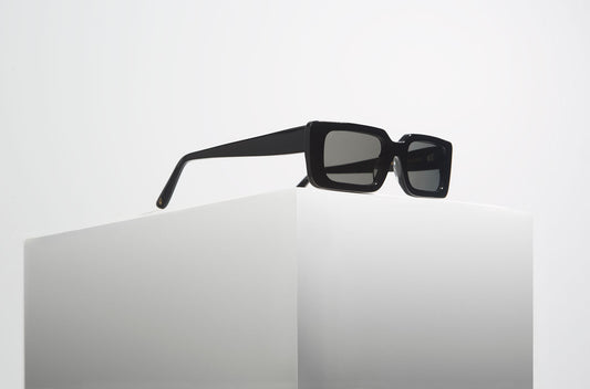 REI SUNGLASSES - BLACK